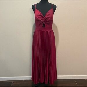 Elegant Red Pleated Dress